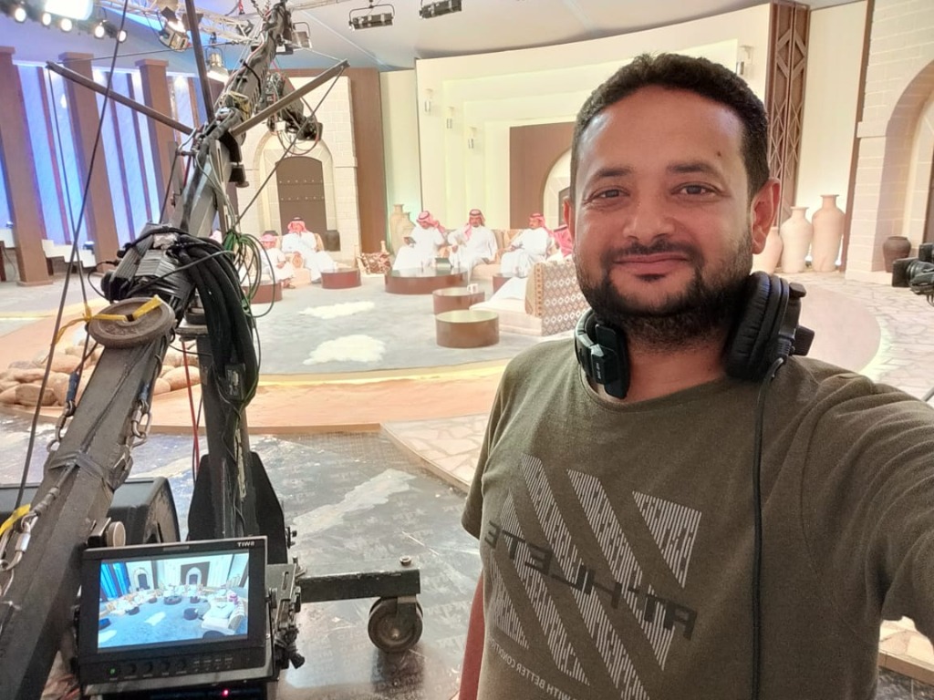 Studio Jib Operation and Monitor Setup
